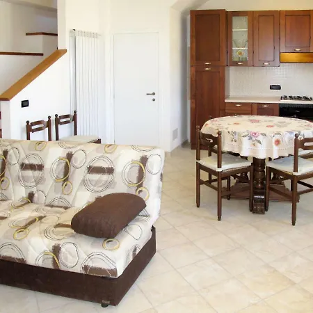 Locazione Turistica Casa Manuela *